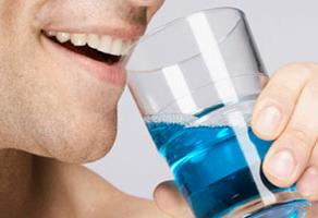 Colutorio dental para prevenir la gingivitis